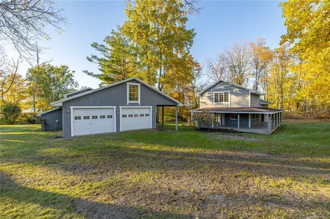 3554 E Lake Rd, Canandaigua, NY 14424