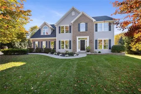 6597 Bradhurst St, Victor, NY 14564