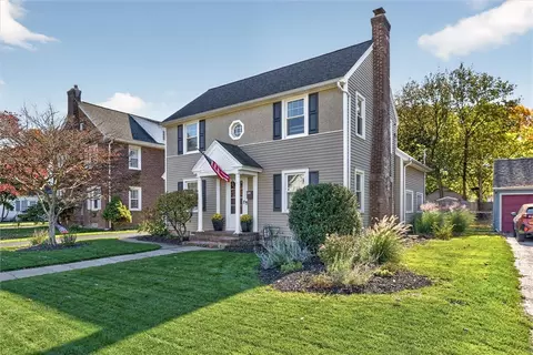 Exterior - 155 Hoover Rd, Irondequoit, NY 14617 photo 2 of 12