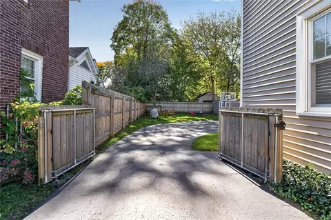 Exterior - 155 Hoover Rd, Irondequoit, NY 14617 photo 5 of 12