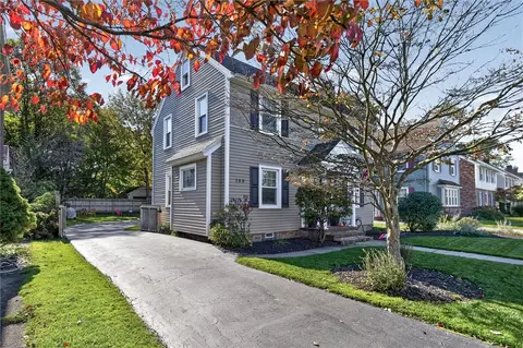 Exterior - 155 Hoover Rd, Irondequoit, NY 14617 photo 4 of 12