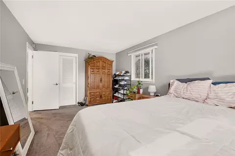 Bedroom - 46 Astronaut Dr, Irondequoit, NY 14609 photo 4 of 4