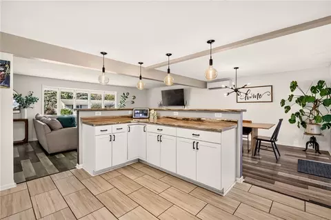 Kitchen - 46 Astronaut Dr, Irondequoit, NY 14609 photo 3 of 3