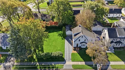 View/Area - 551 Spencer Rd, Irondequoit, NY 14609 photo 3 of 5