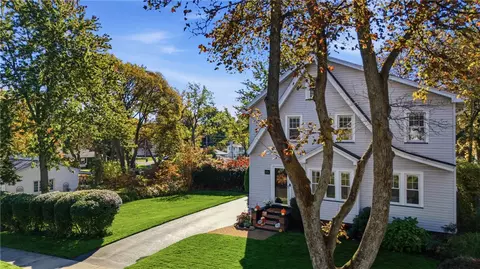 Exterior - 551 Spencer Rd, Irondequoit, NY 14609 photo 11 of 12