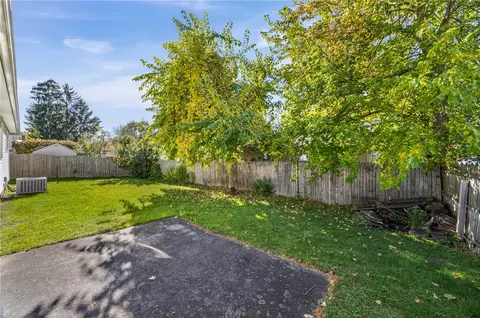 Exterior - 173 Willow Ave, Irondequoit, NY 14609 photo 6 of 6