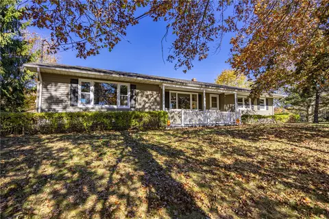 6150 Dugway Rd, Canandaigua, NY 14424