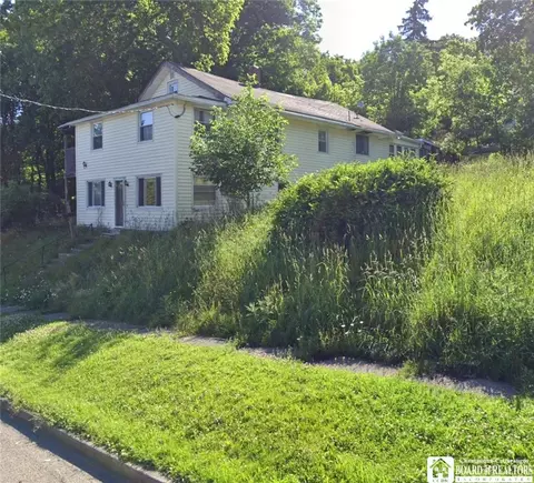 111 Tower St, Jamestown, NY 14701