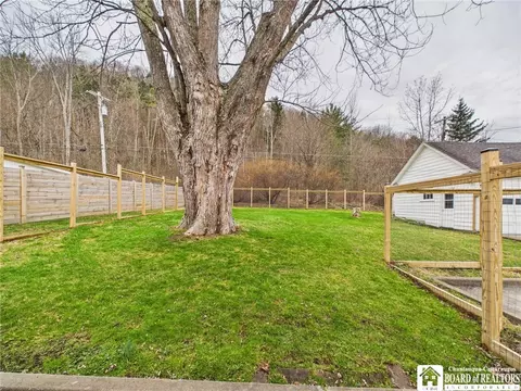 Exterior - 422 York St, Olean, NY 14760 photo 2 of 10