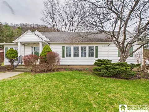Exterior - 422 York St, Olean, NY 14760 photo 8 of 10