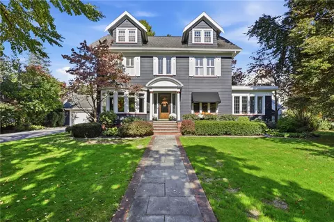 90 Dorchester Rd, Rochester, NY 14610