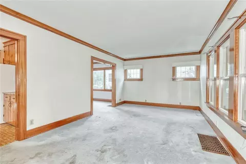 Living - 163 Vinton Rd, Irondequoit, NY 14622 photo 1 of 11