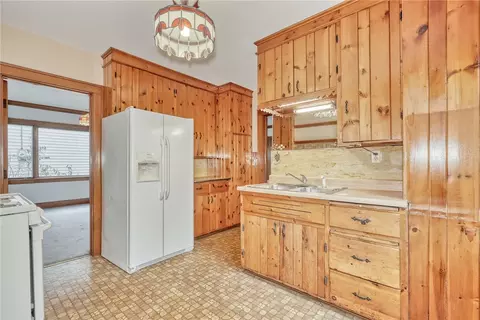 Kitchen - 163 Vinton Rd, Irondequoit, NY 14622 photo 3 of 3