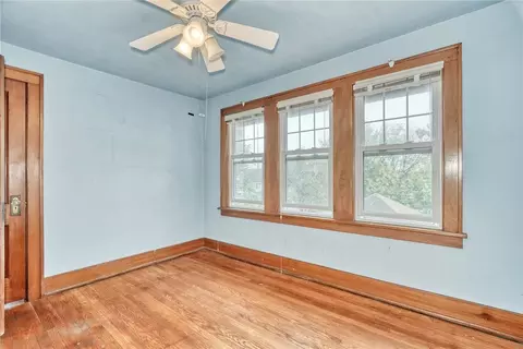 Bedroom - 163 Vinton Rd, Irondequoit, NY 14622 photo 2 of 10