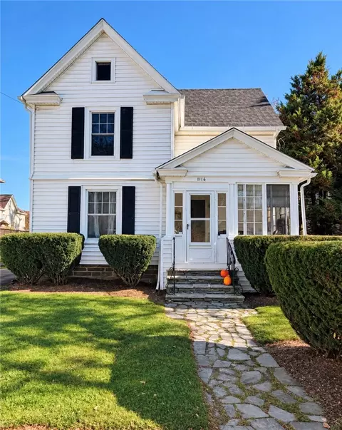 1116 College Ave, Elmira, NY 14901