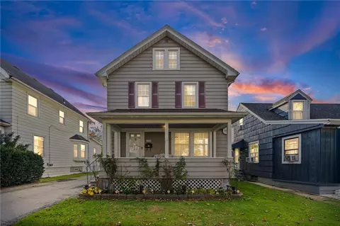 135 Mcnaughton St, Rochester, NY 14606