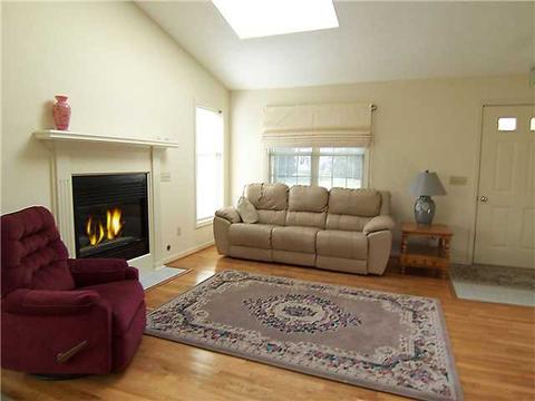 96 Webster Commons Blvd, Webster, NY 14580 photo 4