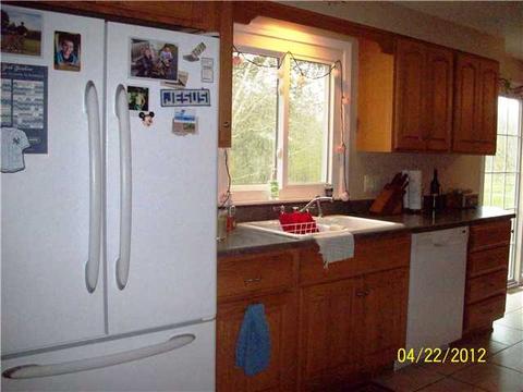 10185 Mill Rd, Ridgeway, NY 14103 photo 3