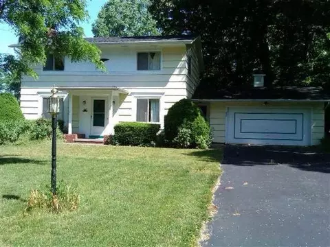 222 Dickinson Rd, Webster, NY 14580 photo 1