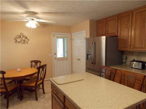 449 Maplewood Ln, Webster, NY 14580 photo 7