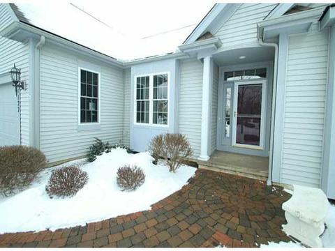 1122 Twin Leaf Ter, Webster, NY 14580 photo 3