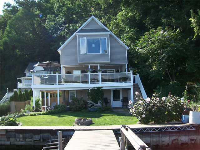 3100 Bay Front Ln S, Rochester, NY 14622 photo 1