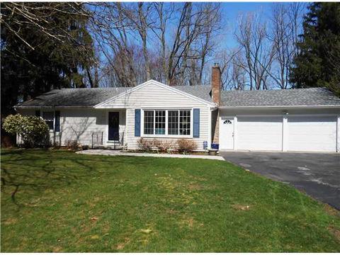1176 Wall Rd, Webster, NY 14580 photo 1