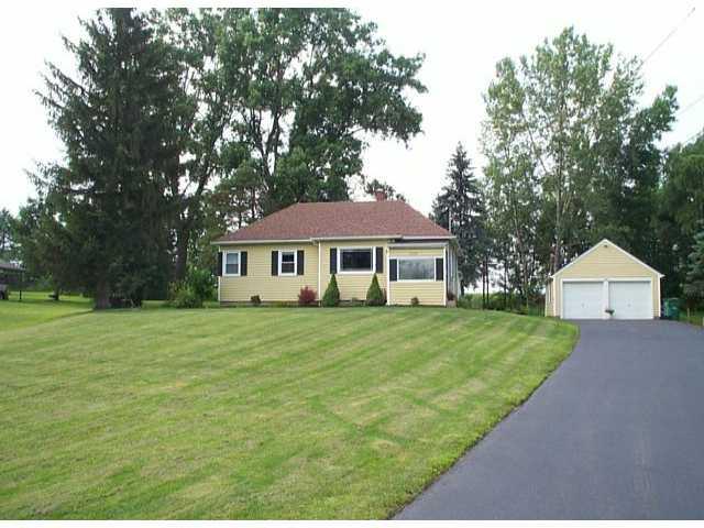 6080 Buffalo Rd, Churchville, NY 14428 photo 1