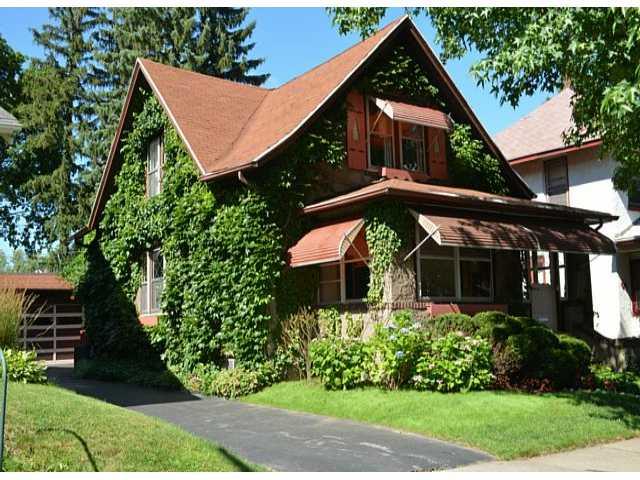 60 Spencer Rd, Rochester, NY 14609 photo 1