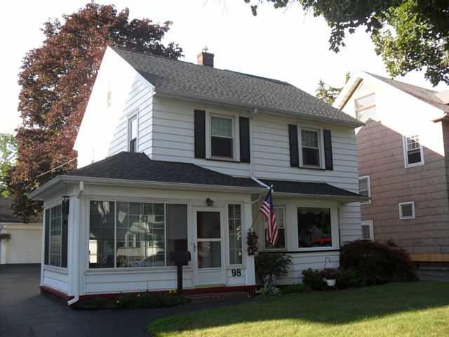 98 Wimbledon Rd, Rochester, NY 14617 photo 1