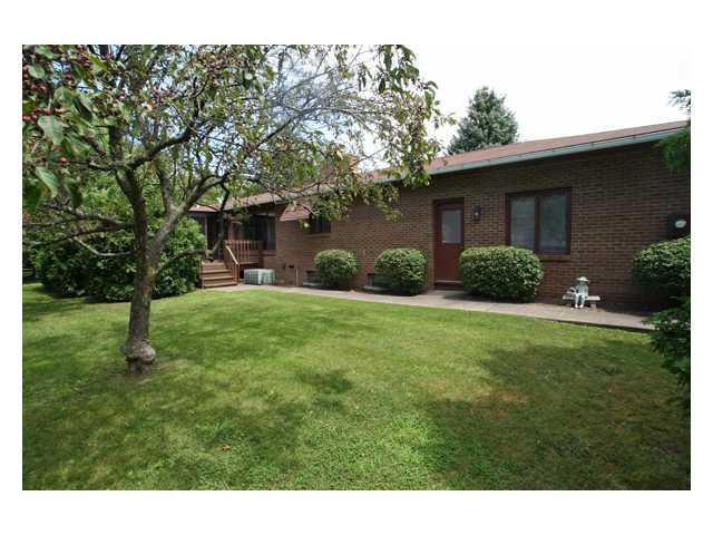 77 Venice Cir, Rochester, NY 14609 photo 1