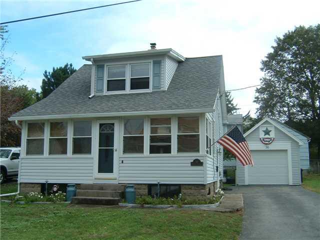 30 Cecelia Ter, Rochester, NY 14622 photo 1
