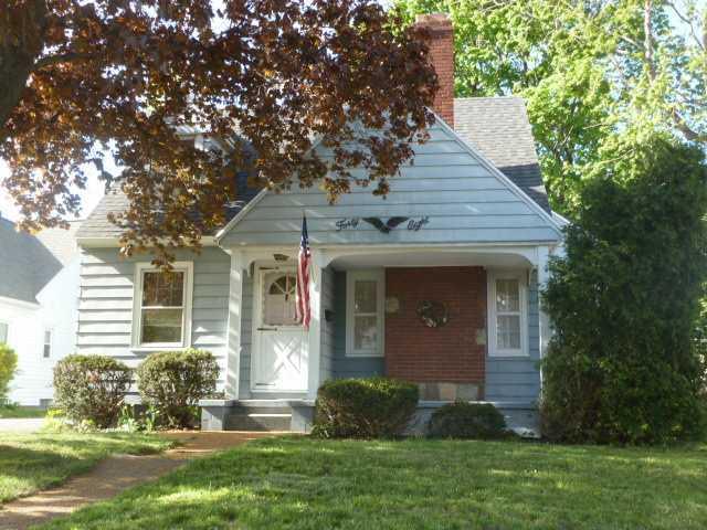 48 Hedgegarth Dr, Rochester, NY 14617 photo 1