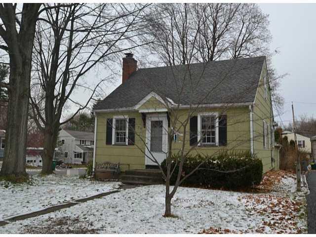 710 Eaton Rd, Rochester, NY 14617 photo 1
