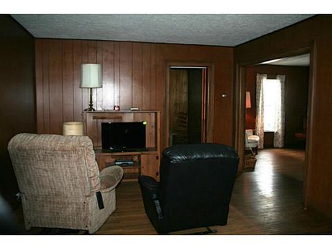 53 W Main St, Clifton Springs, NY 14432 photo 9