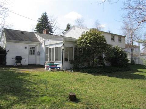 98 Sandoris Cir, Irondequoit, NY 14622 photo 18