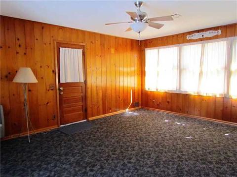844 Dewitt Rd, Webster, NY 14580 photo 5