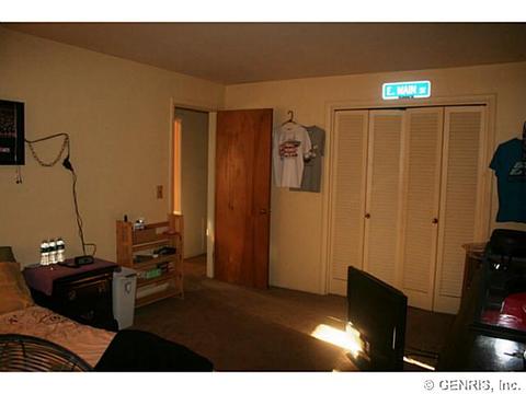 81 E Main St, Clifton Springs, NY 14432 photo 13