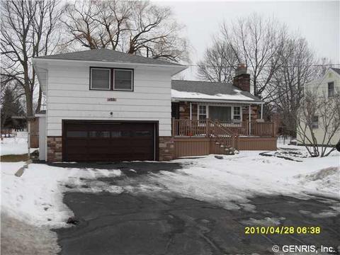 103 Baker St, Webster, NY 14580 photo 1