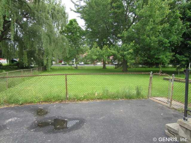 99 Baker St, Webster, NY 14580 photo 4