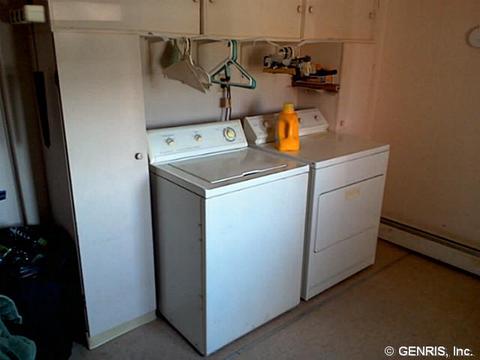 913 Nine Foot Rd, Junius, NY 14433 photo 7