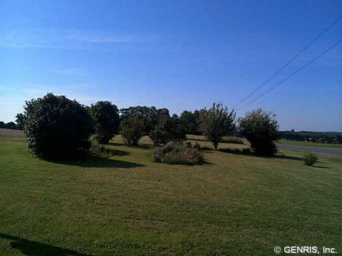 913 Nine Foot Rd, Junius, NY 14433 photo 5