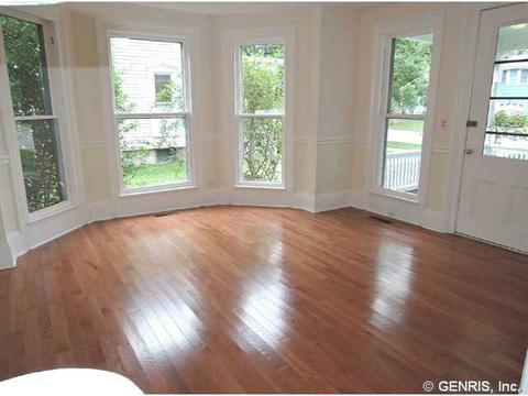 41 Monroe St, Honeoye Falls, NY 14472 photo 2