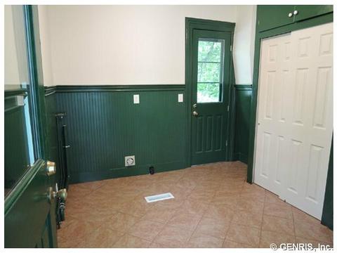 41 Monroe St, Honeoye Falls, NY 14472 photo 17