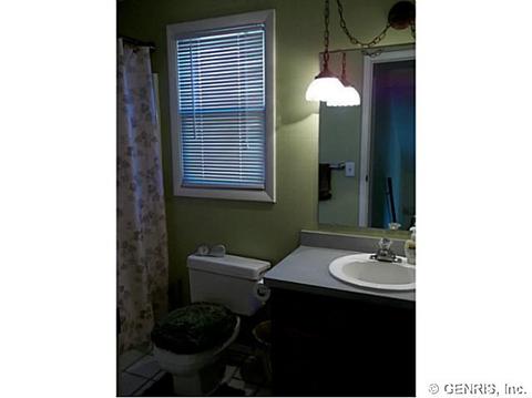 90 Westover Dr, Webster, NY 14580 photo 14