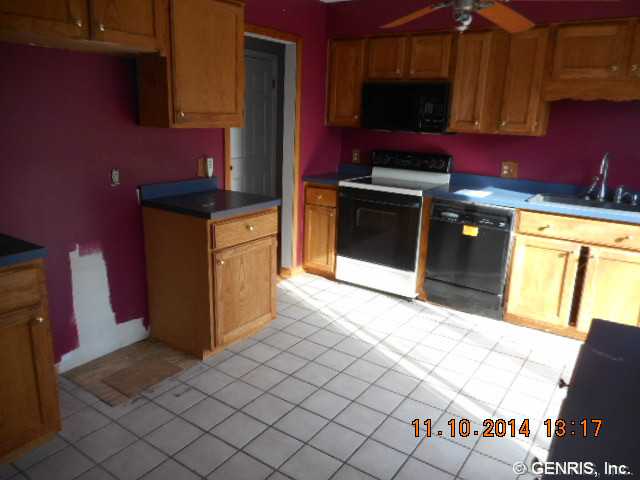  7 Phlox Ln, West Henrietta, NY 14586 photo 6