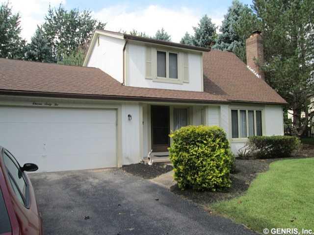 1162 Appian Dr, Webster, NY 14580 photo 1