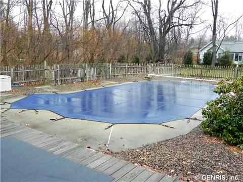 1085 Marigold Dr, Webster, NY 14580 photo 7