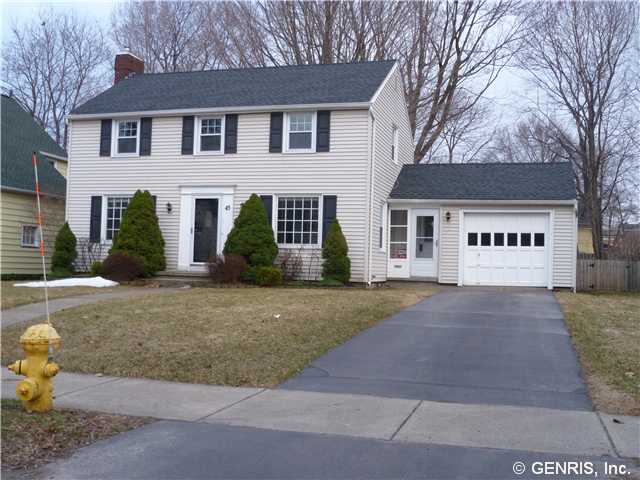 45 Montclair Dr, Rochester, NY 14617 photo 1
