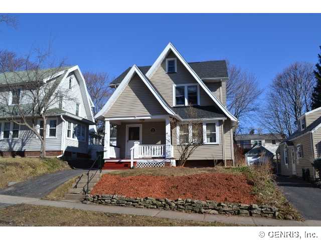 310 Laurelton Rd, Rochester, NY 14609 photo 1